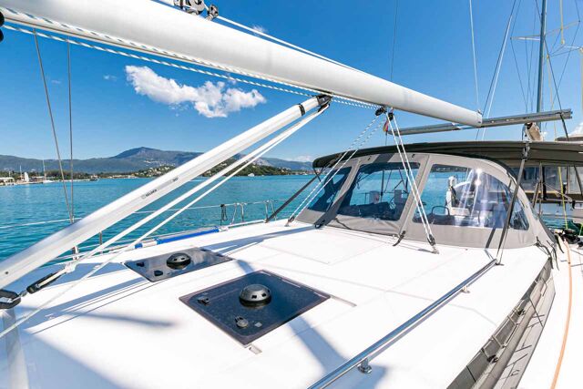 Bavaria C45 - 4 cab. Deep Blue
